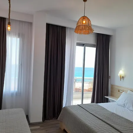 Anxhelos Himare