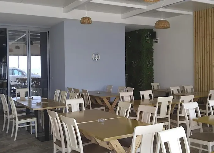 Anxhelos Otel 3*