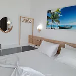 Otel Anxhelos Himarë