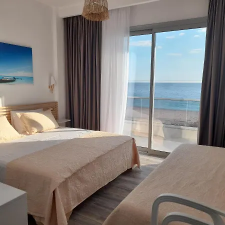 Anxhelos Otel 3*